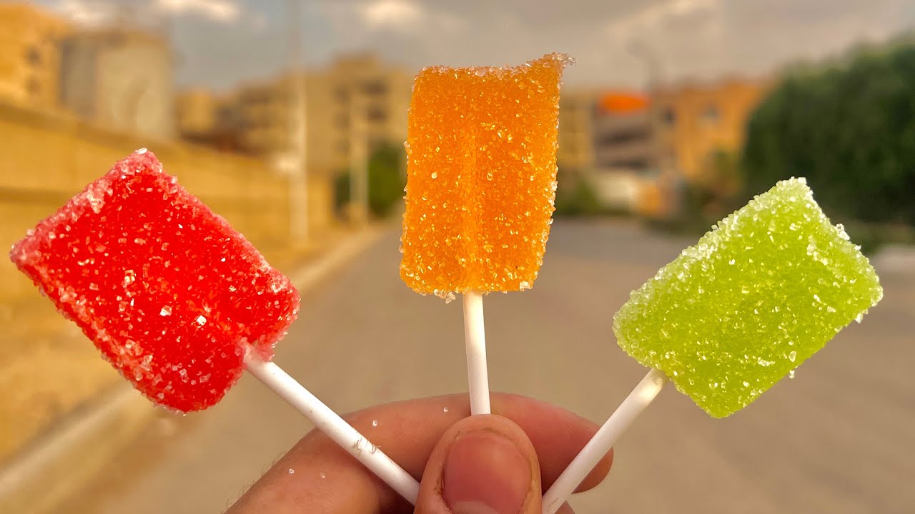 الطفل الحزين والباكي وجبر الخواطر😱💔