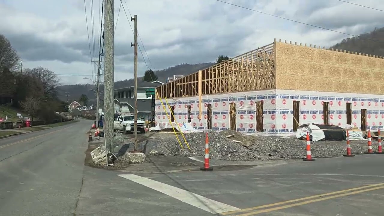 Building  the New Probation n Parole Building 