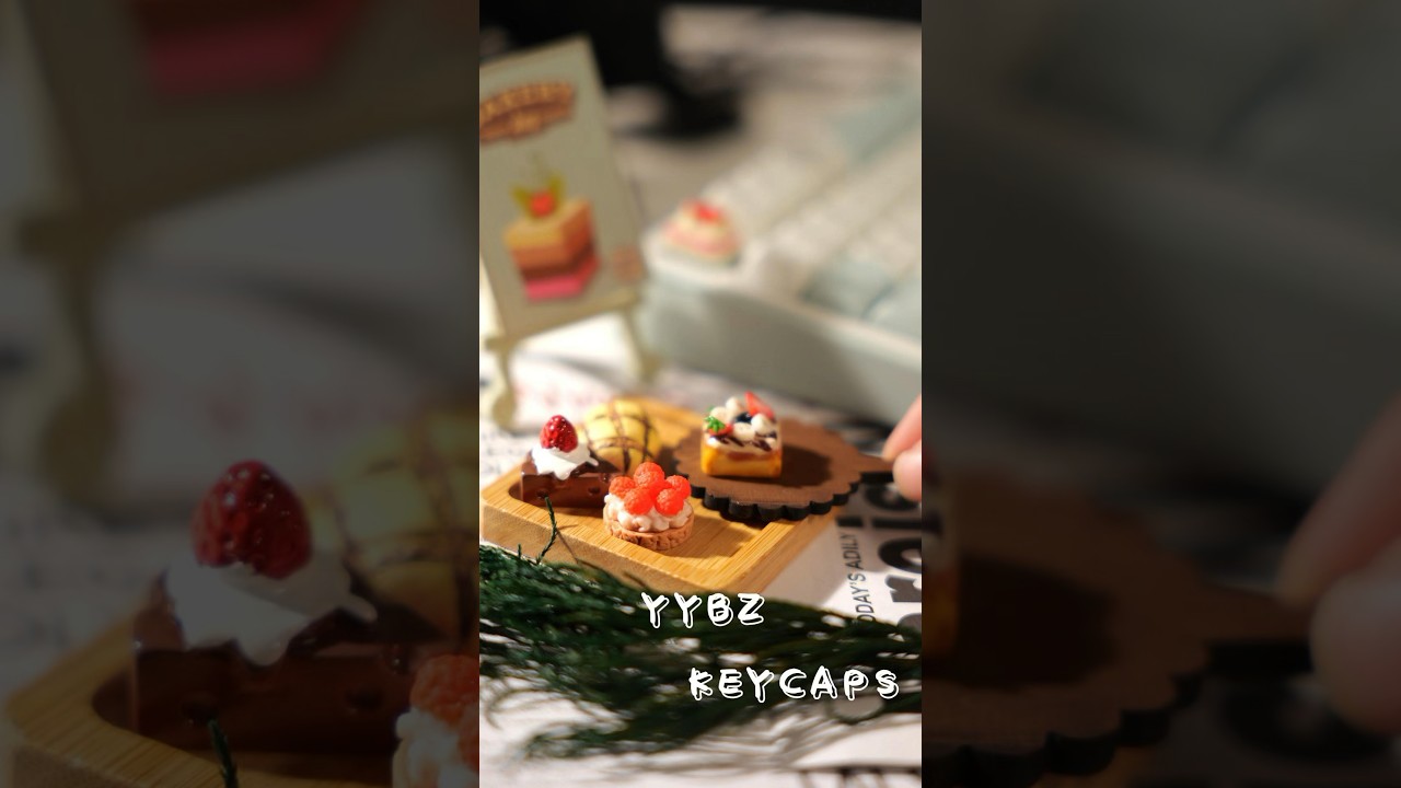 Unboxing and Review: Sweet Treats Keycaps - Fruit Cake & Strawberry Cake Edition!
