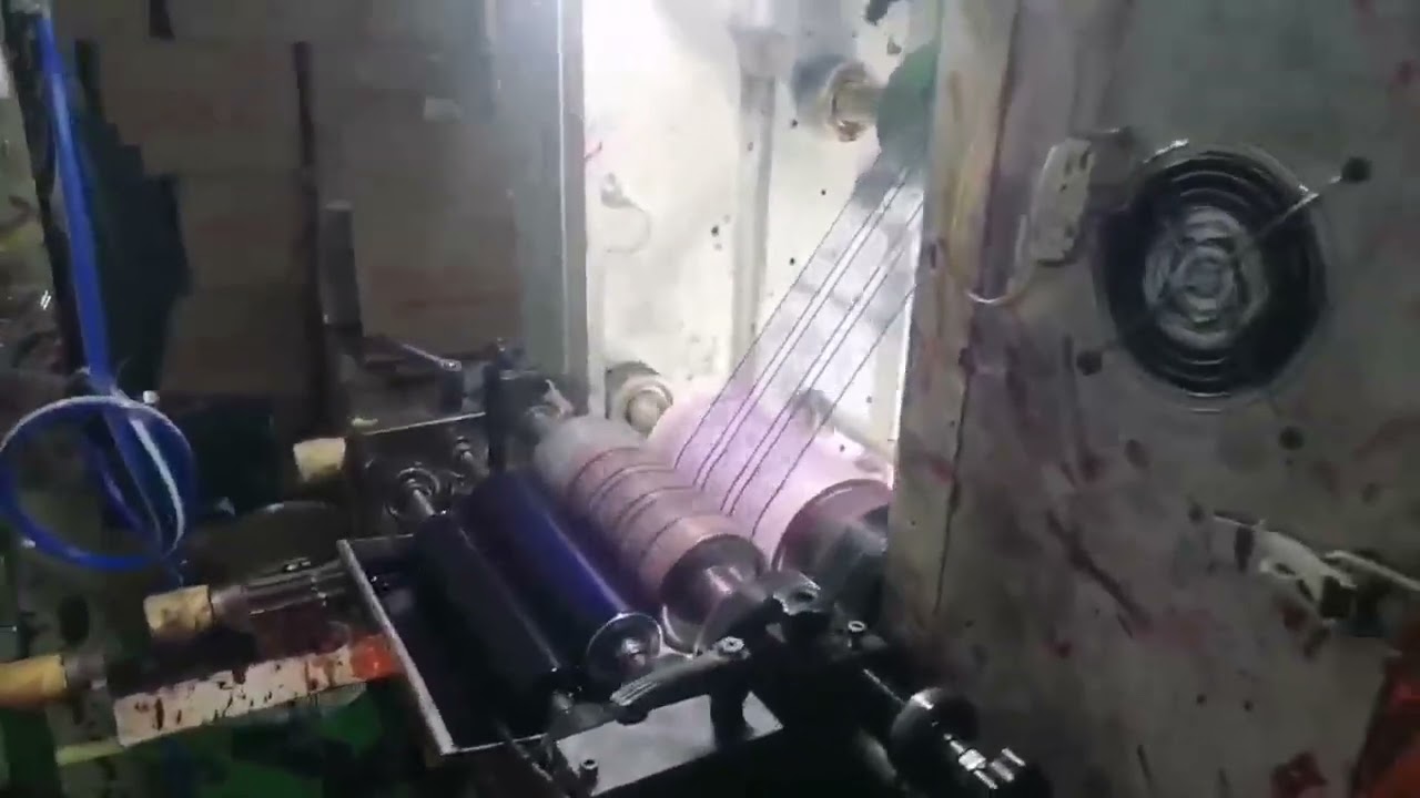 HFT-250 zelfklevende tape-drukmachine.