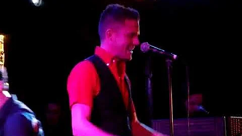 Brandon Flowers | Bette Davis Eyes (Kim Carnes) | live Troubadour, August 17, 2010