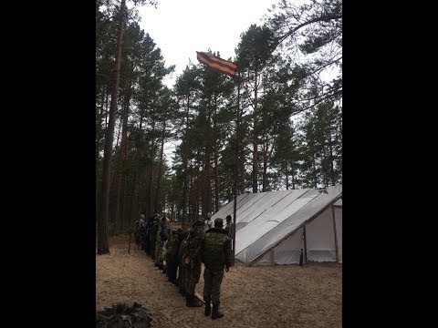 Video: Москва падышаларынын сотундагы айымдардын айланасындагы чатактар: макияжды четке кагуу жана чыр -чатактын башка себептери