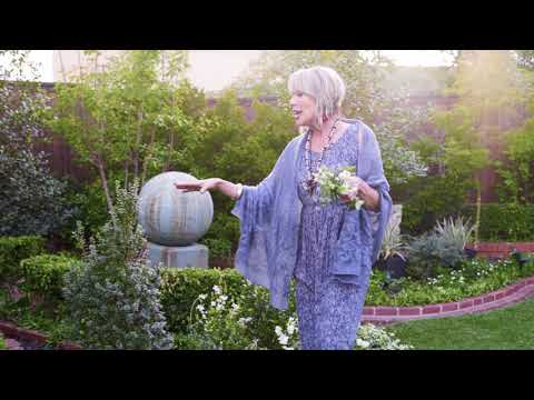 Vidéo: White Garden Design - Comment créer un jardin de couleur blanche