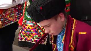 Гуцульская свадьба, песни и танцы. Во Львове состоялся фестиваль гуцульской культуры Гуцульская свадьба, песни и танцы. Во Львове состоялся фестиваль гуцульской культуры