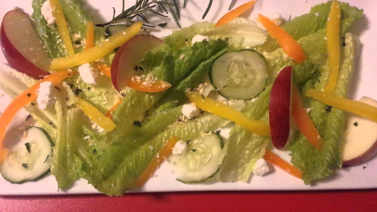 Hey, Salad Lovers: It's OK To Eat Romaine Lettuce Again