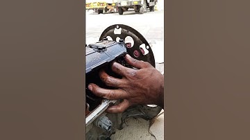 How to open a engine connecting road cap Honda N one#kashi #mechanc