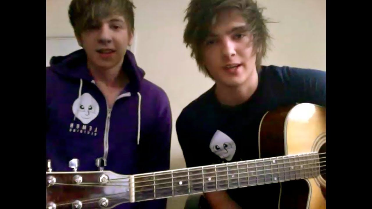 Kieran and Dean Lemon singing some songs