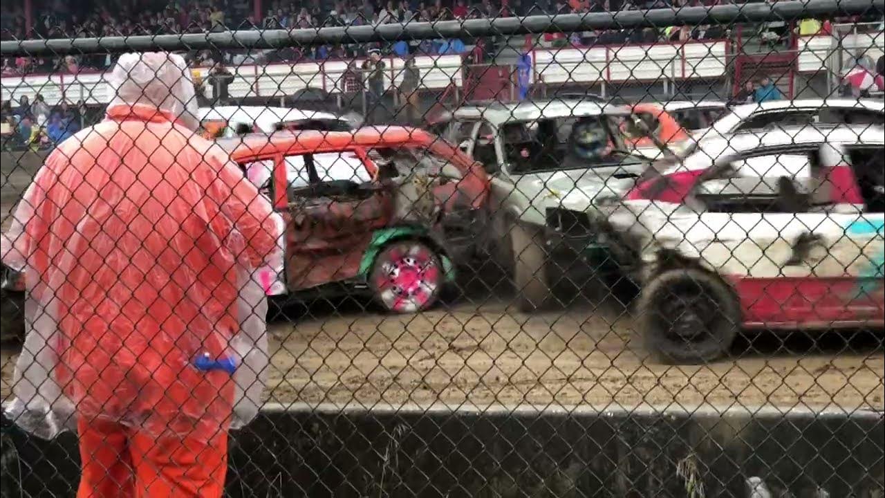 2022 Schaghticoke Fair Demolition Derby 4 Cylinder Announcer Stands
