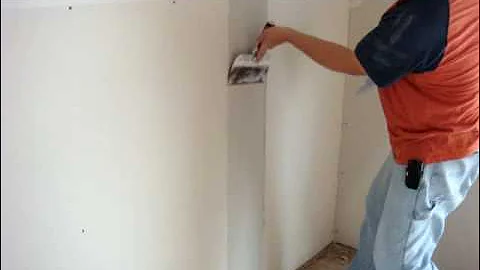 How to first coat a butt joint