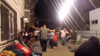 Oyun Havası Dediğin Böyle Oynanır.