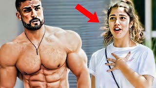When Bodybuilders Go Shirtless In Public! Women's Epic Reaction 😍