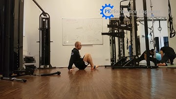 Sliding Single Leg Hamstring Curl with Mini Band