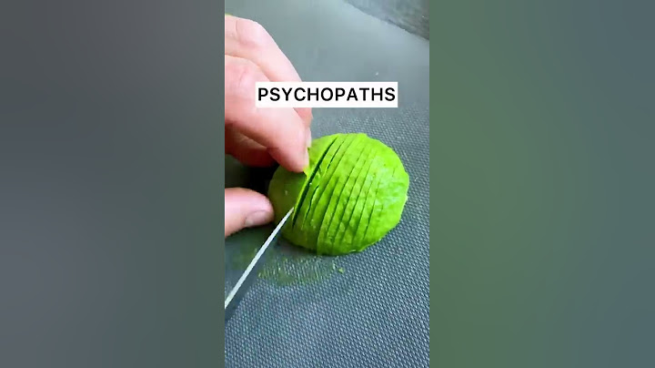 Do you like avocado?🥑😌😁💚| Normal people vs psycho - eating avocado bread🥑| CHEFKOUDY