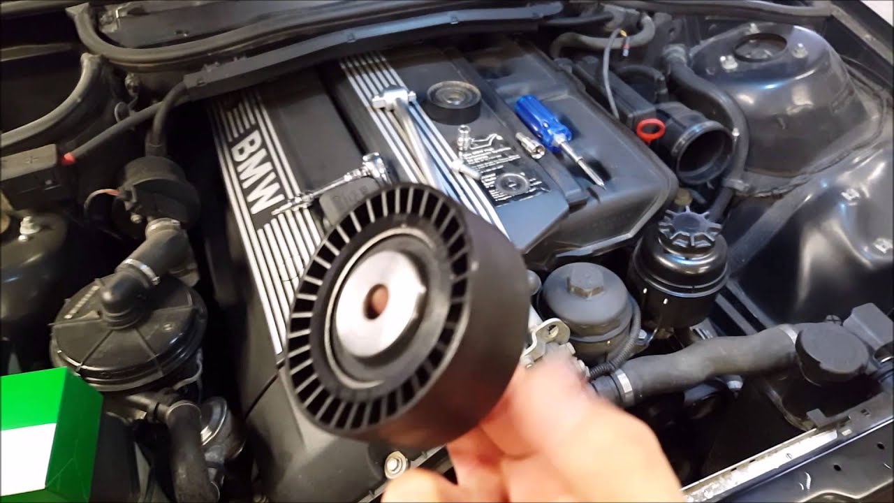 E46 Hydraulic Tensioner Pulley (Old vs New [Out of Car]) YouTube