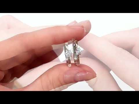 Срібні сережки з золотом БС2017 розмір 17х4 мм вставка білі фіаніти вага 2.68 г, видео 1