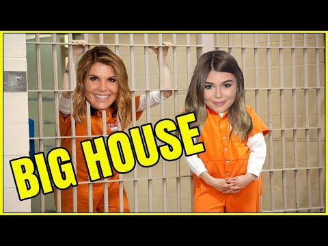 olivia-jade-and-aunt-becky-go-to-the-big-house