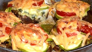 Фаршированные шампиньоны, запеченные с овощами. Фаршированные шампиньоны, запеченные с овощами.