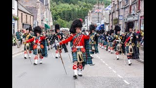 Massed Pipes & Drums parade through Deeside town to start the Ballater Highland Games 2018 screenshot 3