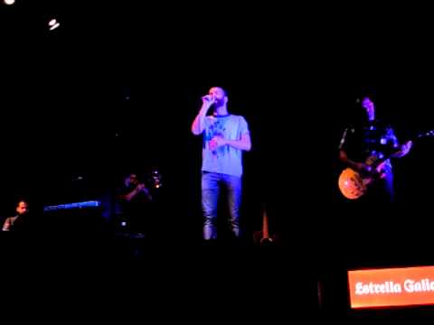 Algora Ft. Natxo De Esteban - Cucarachas (Live At ...