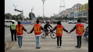 男子闖紅燈謊稱是美國人：中國法律我不遵守