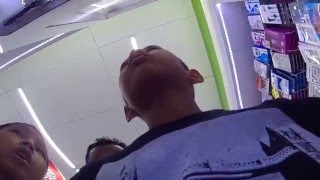 Terekam CCTV!! Wanita Cantik ini Benar2 Tak Berdaya dan Pasrah Saat Pria ini Nekat..Part 2