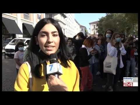 24/09/2021 - I Fridays for Future tornano in piazza per chiedere misure ambientali