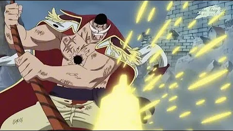 Whitebeard stops Kizaru from attacking Luffy