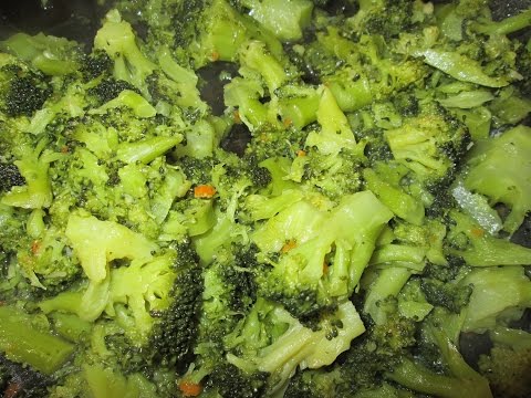 Wideo: Jak Smażyć Brokuły