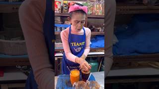 Famous Lemon Ice Tea - Thai Street Food