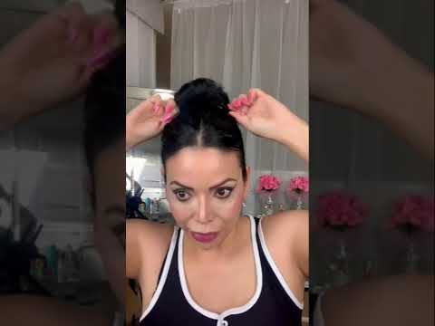 How to do a high bun with short hair. LIKE AND SUBSCRIBE! #shorthair #highbun #shorts #hair