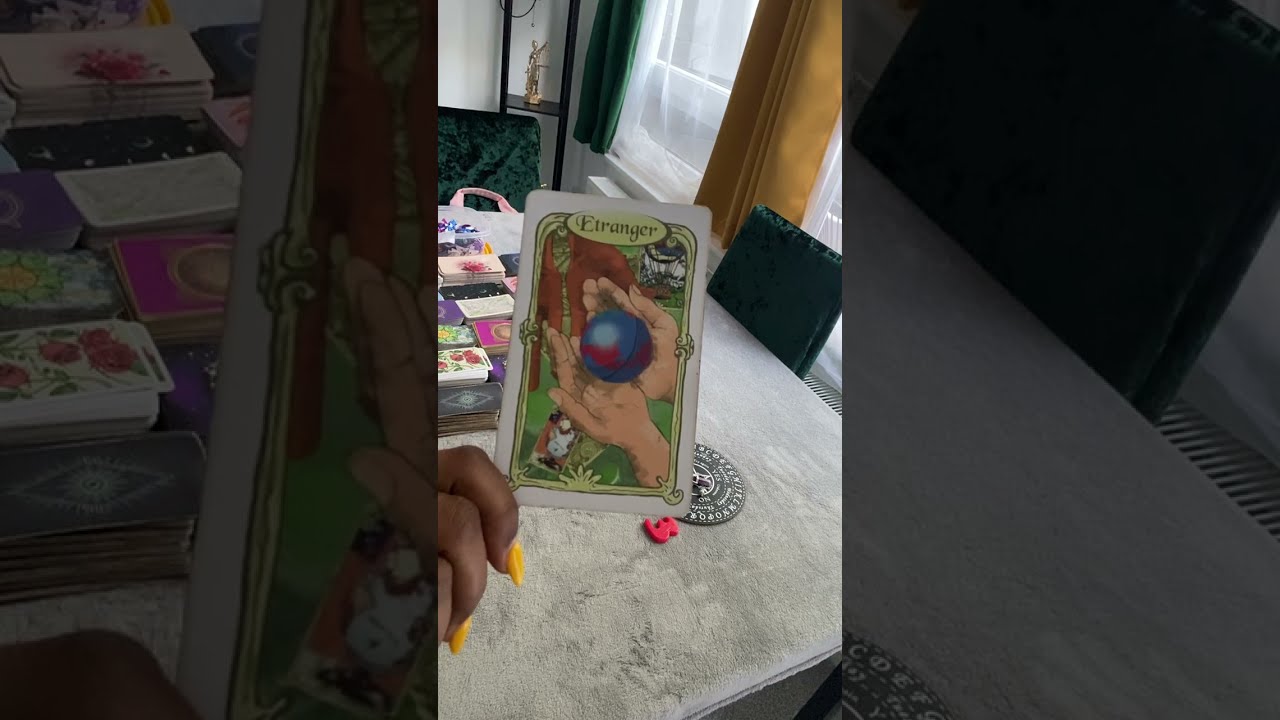 ❤️ضع شخص في بالك وراح أصدمك بافكاره نوايا وخطواته تهكير طاقي للعقل🧠#tarot تاروت #حبيبالبشريه #tarot 