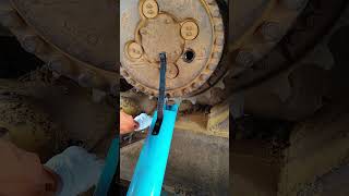 Drain Final Drive Oil Dozer Cat D8R