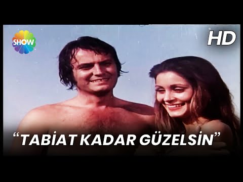 Nazmi ve Zeynep, birlikte denize girdi! | Garip Kuş (1974) -  Türk Filmi