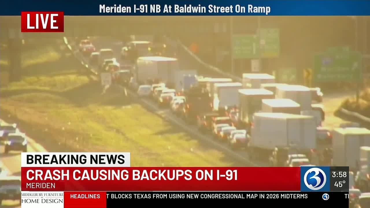 Multi-vehicle crash on I-91 south in Meriden shuts down lanes - YouTube