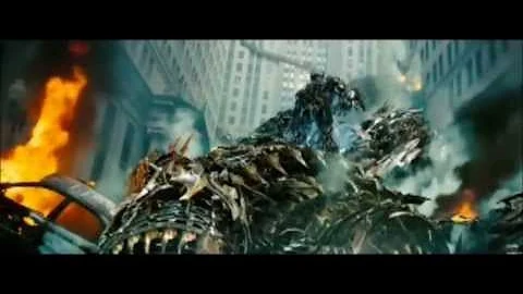 transformers 3 dark of the moon : shockwave scene