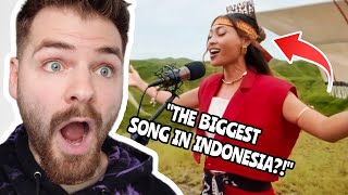 British Guy Reacts To Weird Genius X Novia Bachmid Your Side      Reaction