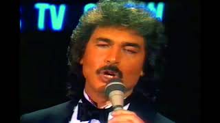 Download Lagu Engelbert Humperdinck   Release Me Stereo 1985 HQ MP3