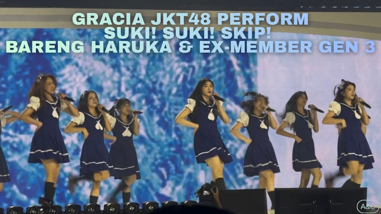 Fancam JKT48 - Suki! Suki! Skip! / Tetaplah Ada Di Langit Biru in Gracia’s Graduation Ceremony