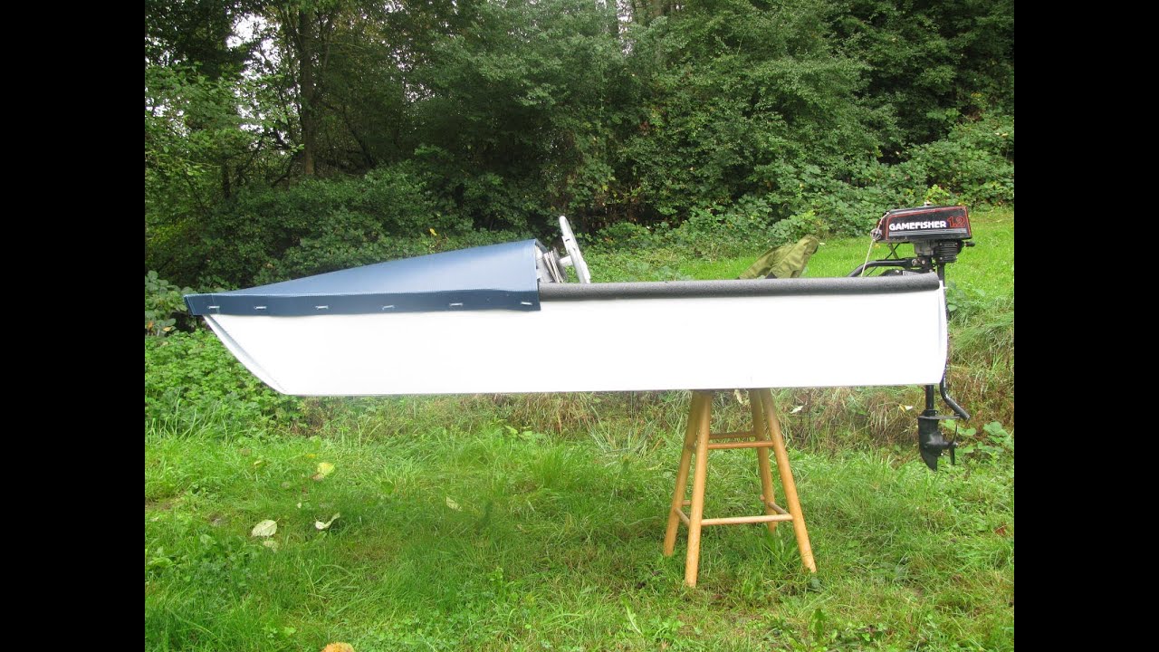 One sheet coroplast speedboat - YouTube