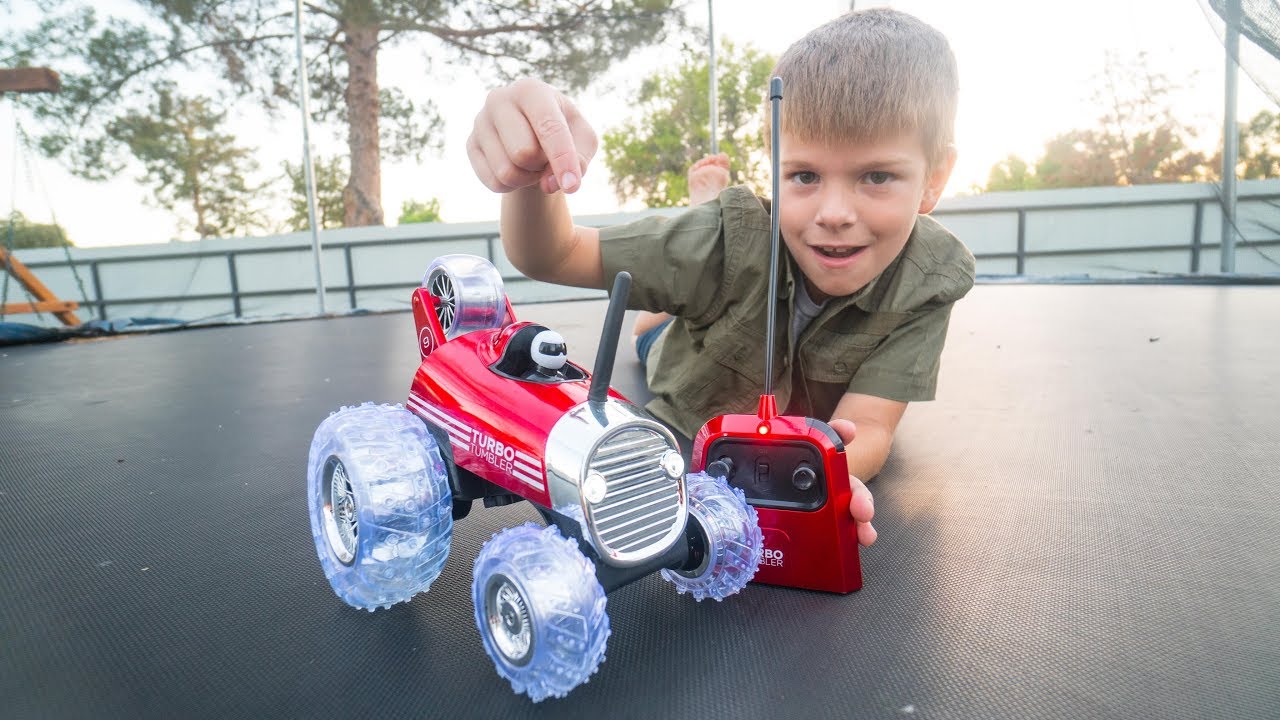 RC CAR ON TRAMPOLINE!! YouTube