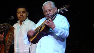 Mtro. Alberto de la Rosa en el V Festival Internacional de Arpa