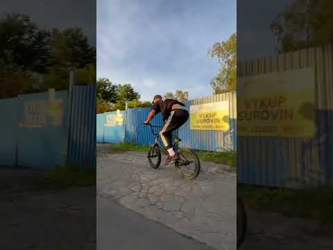 Jakub Juza bump