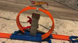 Hot Wheels Workshop Track Builder - Curve Crash with Quick Kick Loop