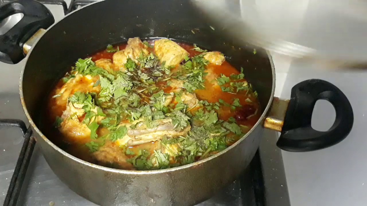 Quick and easy masala chicken recipe - YouTube