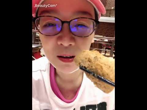 20191217薇寶午安！明天才要上妝開會， 今天繼續素（ㄧ）顏（天）養（五）痘（餐）中⋯ #蜂巢鵝肝芋角 #澳門真的猴猴獼 #很可能痘痘好了卻胖兩斤