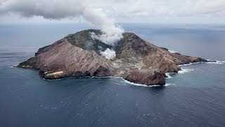 Spectacular video  White Island Volcano erupts    the full version