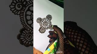 Easy Mandala Mehndi ✨#Shorts#YouTubeShorts#TrendingShorts#Viral#MandalaMehndi#AestheticMehndi#tattoo