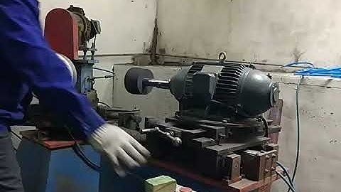 Inside polishing machine for Die casting pot inner polishing