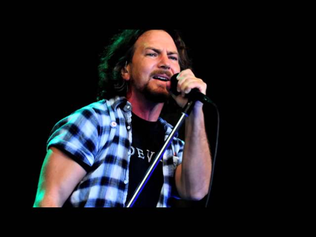 Pearl Jam - Sittin' on the dock of the bay