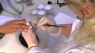 Acrylique Ongles - Nouveau Modelage en Acrylique - French Manucure | rbnails.de